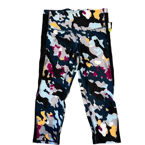 Champion Training Fit capri high rise phone pockets breathable compression - Picture 1 of 9